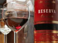 Reserva red wine